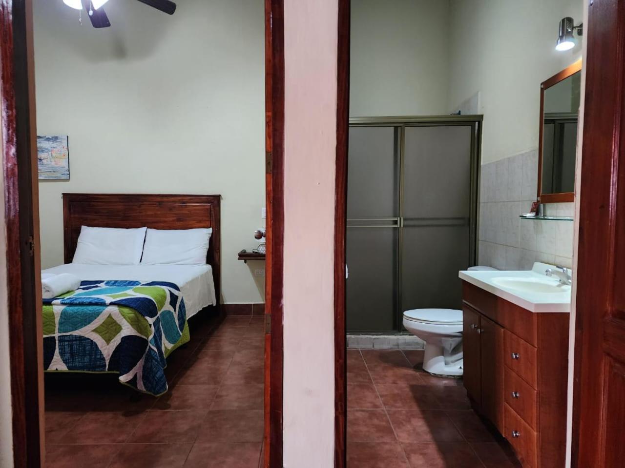 Casona Macondo Гранада Экстерьер фото